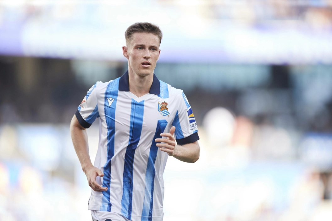 Portada de Turrientes y Barrenetxea dan dudas a la Real Sociedad