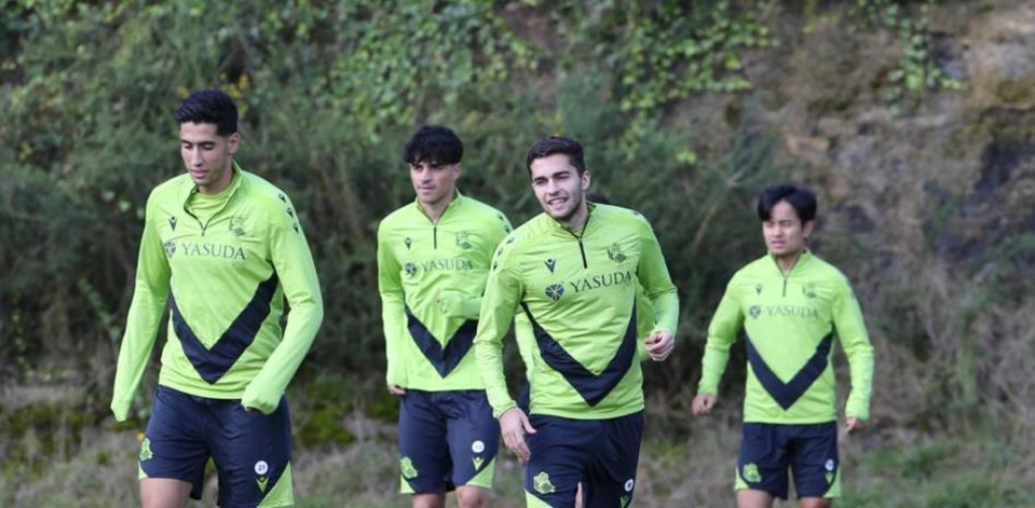 Aguerd y Barrene entrenan con el grupo; dudas para el Clásico