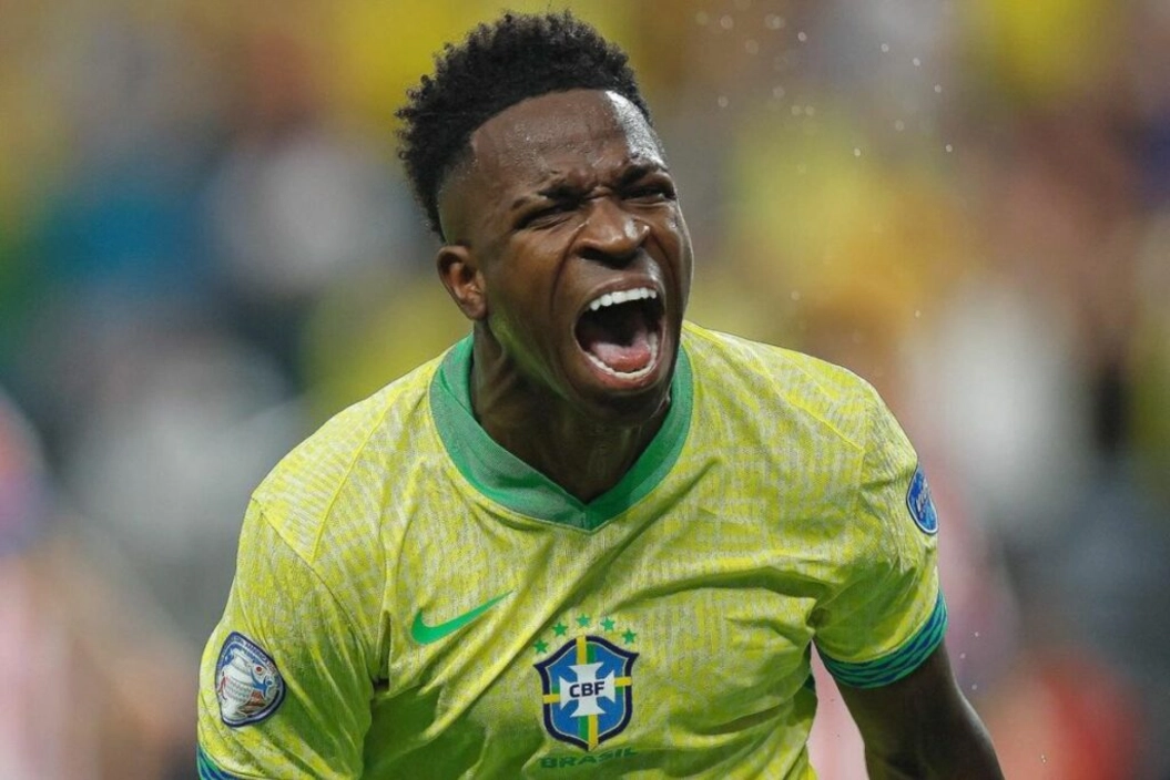Portada de Técnico de Brasil confirma a Vinicius y Raphinha de titulares