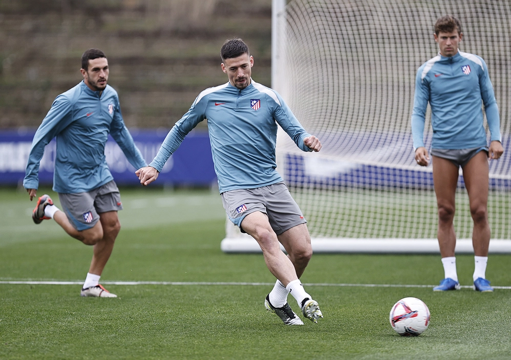 Portada de Llorente y Lenglet se empoderan en el Atlético