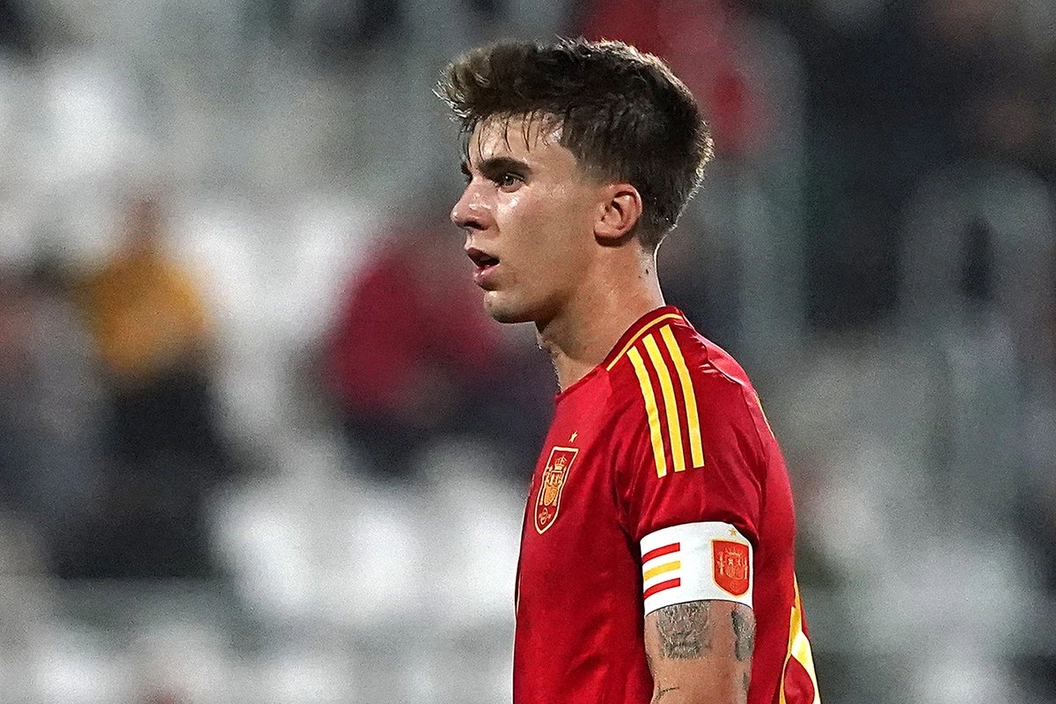 Portada de Pablo Barrios viaja de la Sub-21 a la Absoluta de España