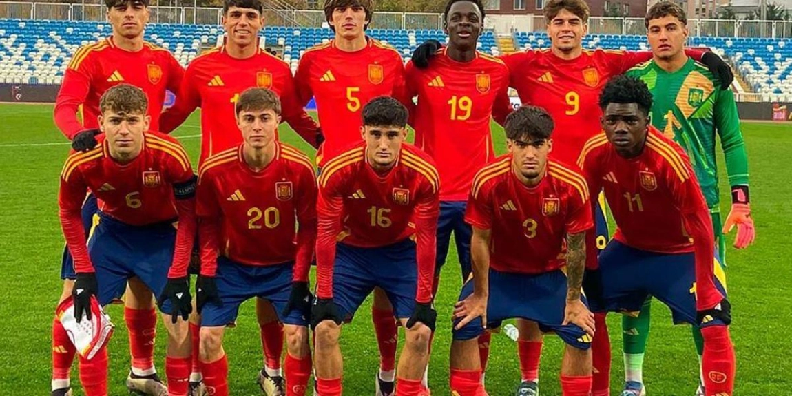 Portada de Jon Martín sufre con España Sub-19