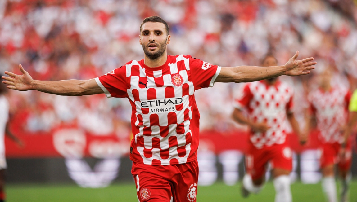 Portada de Abel Ruiz y Artero se suben a la convocatoria del Girona