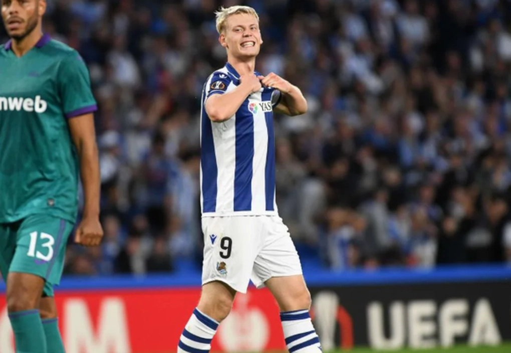 Óskarsson tiene para dos semanas de baja todavía