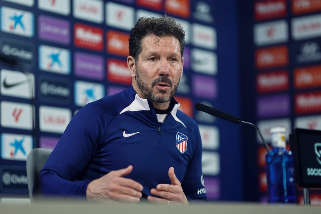 Portada de Simeone habla de Giuliano, Llorente, Juliàn y el Valladolid