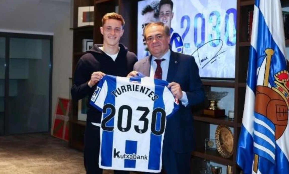 La Real Sociedad renueva a Beñat Turrientes hasta 2030