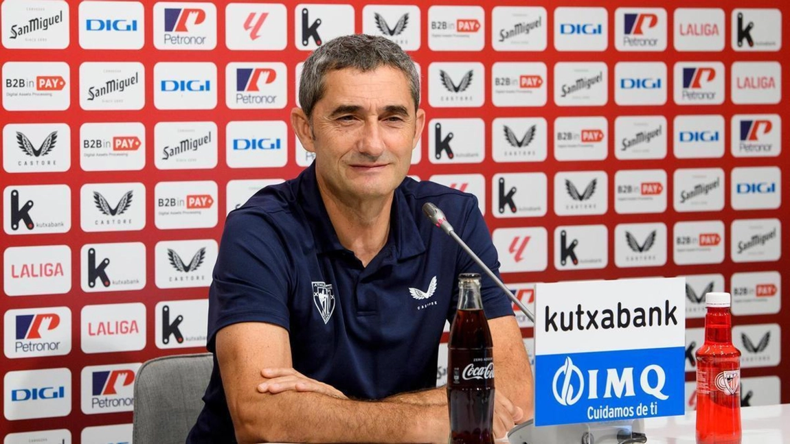 Portada de Valverde habla de Yuri, y la disputa en la portería entre Simón y Agirrezabala