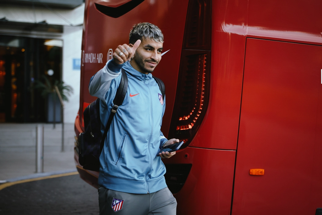 Portada de De Paul y Galán repiten con el Atleti en Copa, Le Normand titular