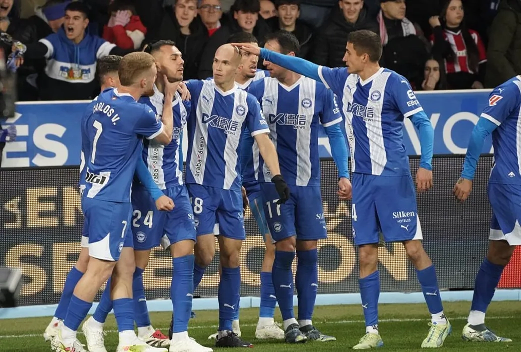 El Alavés le planta un empate al Athletic