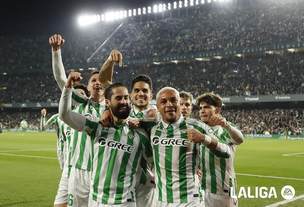 Imagen de la noticia: Puntuaciones confirmadas del Betis en la Jornada 18. Enfoque Fantasy.