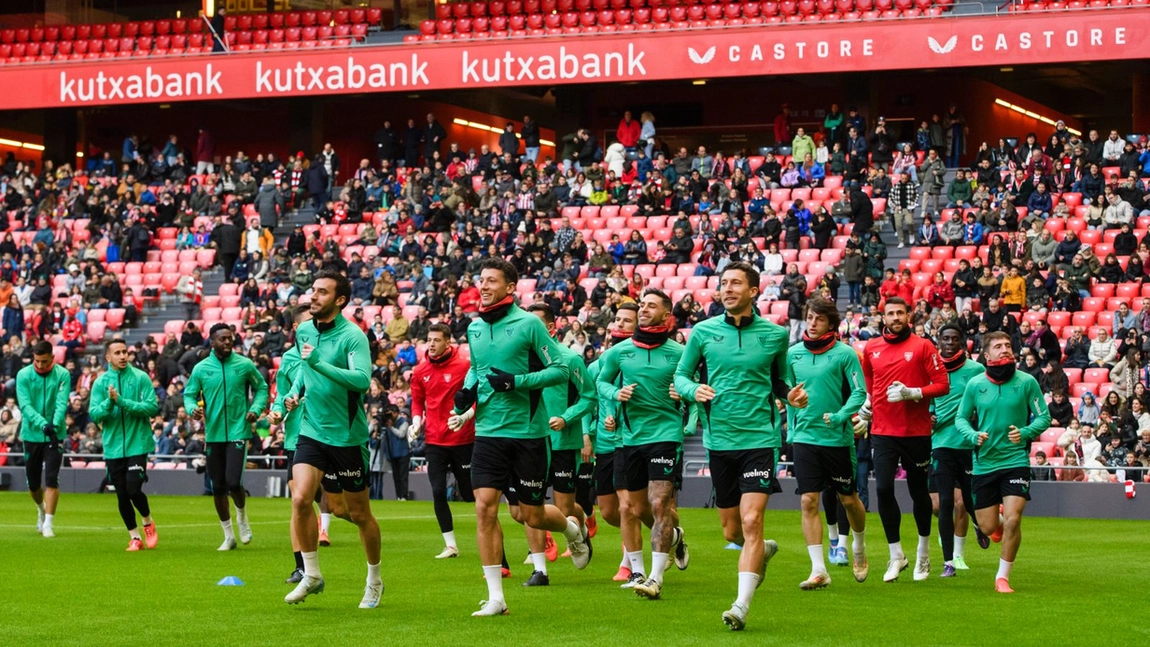 Portada de Athletic celebra el fin de año con sesión abierta y bajas importantes