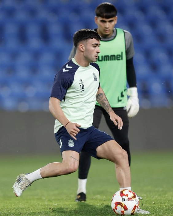 Imagen de la noticia: Las Palmas arranca su preparación para el duelo copero ante el Elche