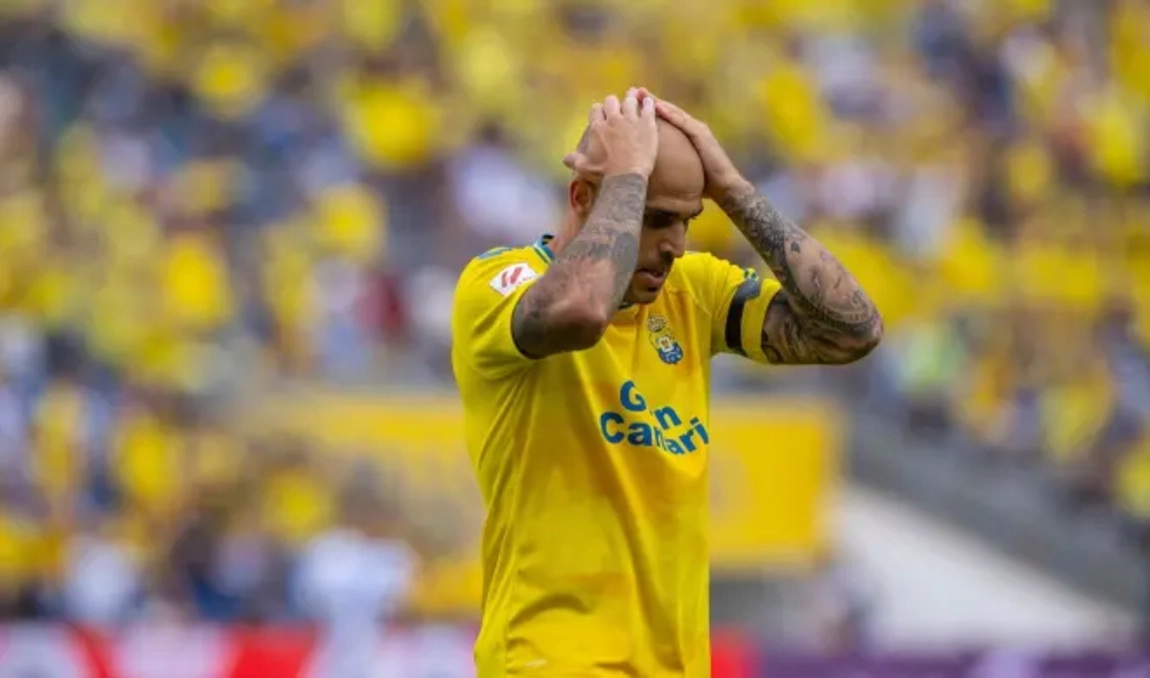 Noticia: Sandro en zona de duda con Las Palmas para La Liga Imagen de la noticia: Sandro en zona de duda con Las Palmas para La Liga