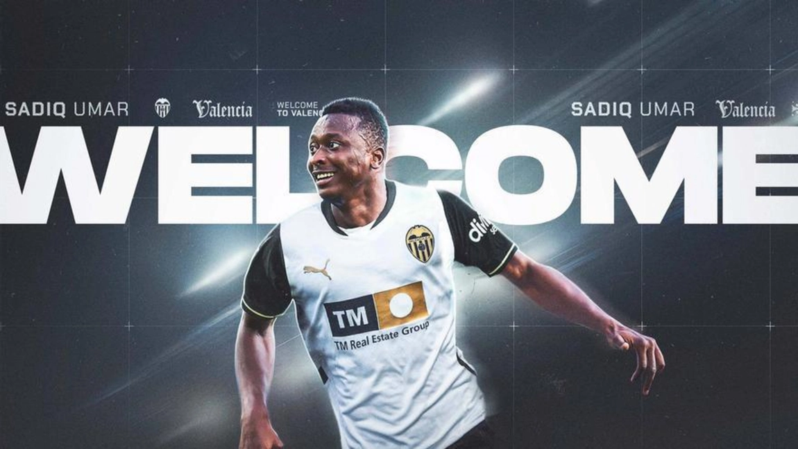 Sadiq refuerza la delantera del Valencia con cesión hasta final de temporada