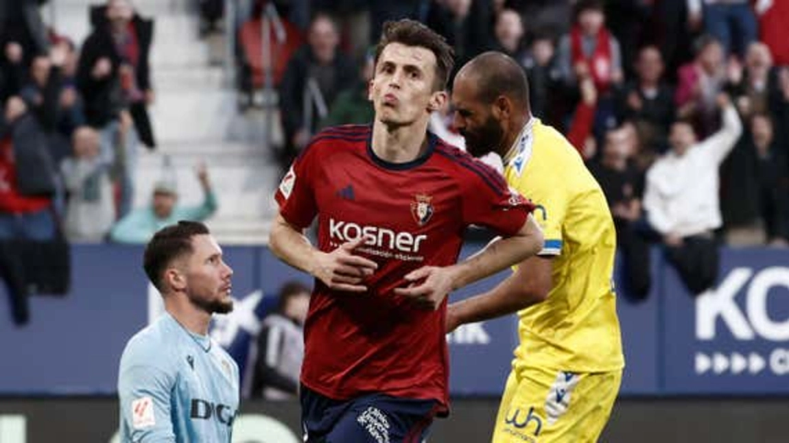 Noticia: Budimir comanda la banda titular del Osasuna en Copa Imagen de la noticia: Budimir comanda la banda titular del Osasuna en Copa