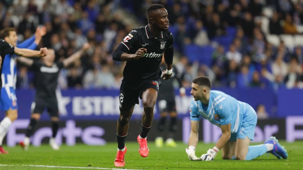 Portada de Cissé logra llegar, y titular en el Leganés, hay un cambio en el once