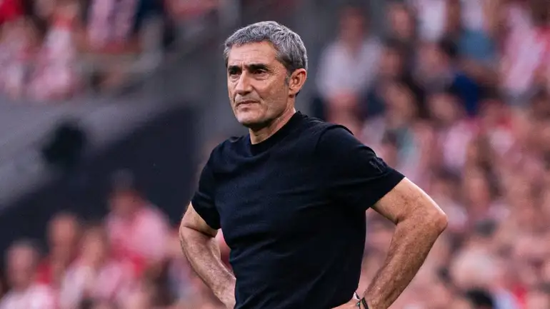 Valverde explica las molestias de Laporte, Yuri Berchiche y Yeray y elogia a Unai Simón