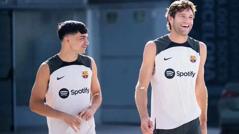 Araujo, Pedri y otros nueve jugadores del Barça acuden a entrenar en su día libre