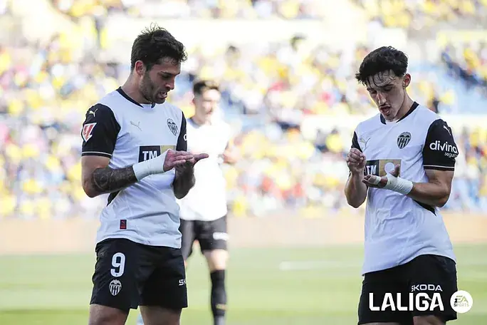Noticia: La Liga Fantasy: ⚽ Resumen del triunfo del Valencia, Jornada 34 vs Las Palmas Imagen de la noticia: La Liga Fantasy: ⚽ Resumen del triunfo del Valencia, Jornada 34 vs Las Palmas
