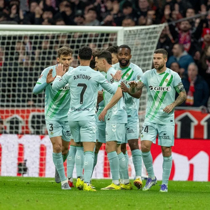 Antony da el gol de la venganza al Betis - Jornada 23 Liga Fantasy
