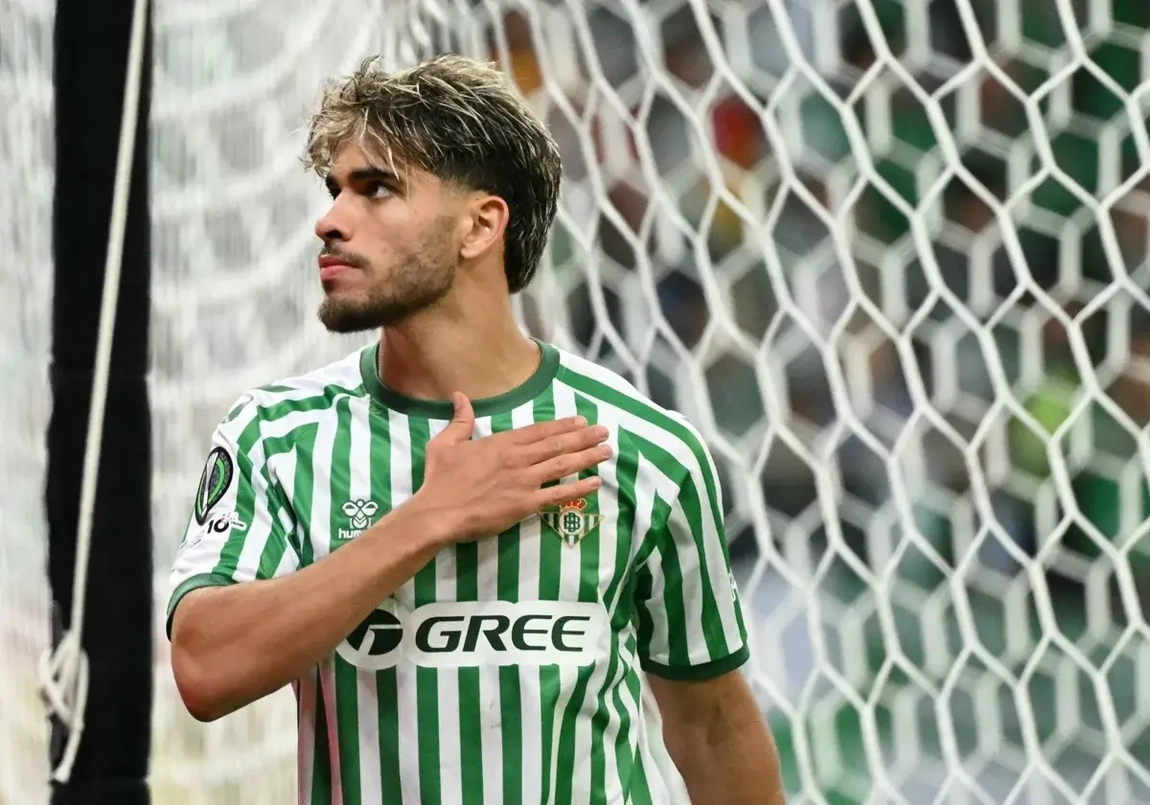 Portada de Abde, Antony y Lo Celso serán titulares ante el Espanyol