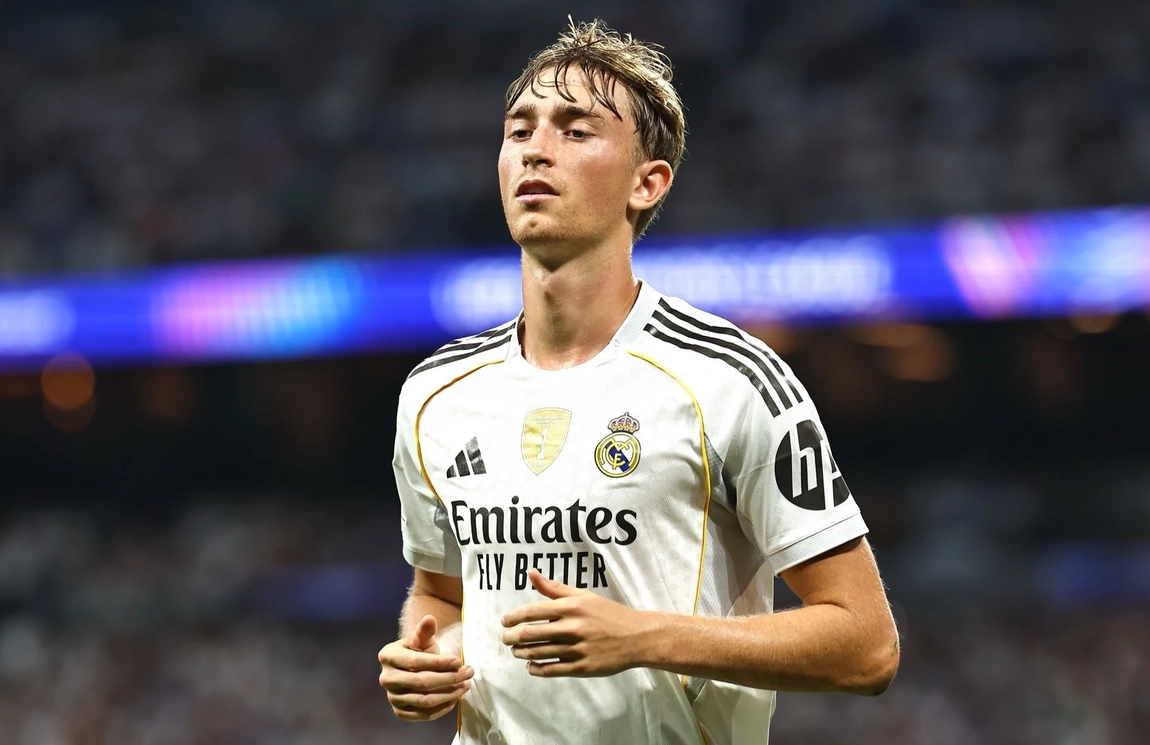 Portada de Huijsen parece llegar al Real Madrid - Barcelona, Carvajal y Trent en el mismo carro