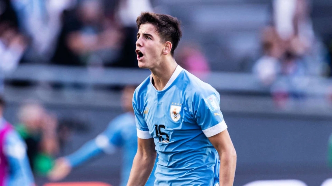 Portada de El Rayo explora a un central joven, campeón Sub-20