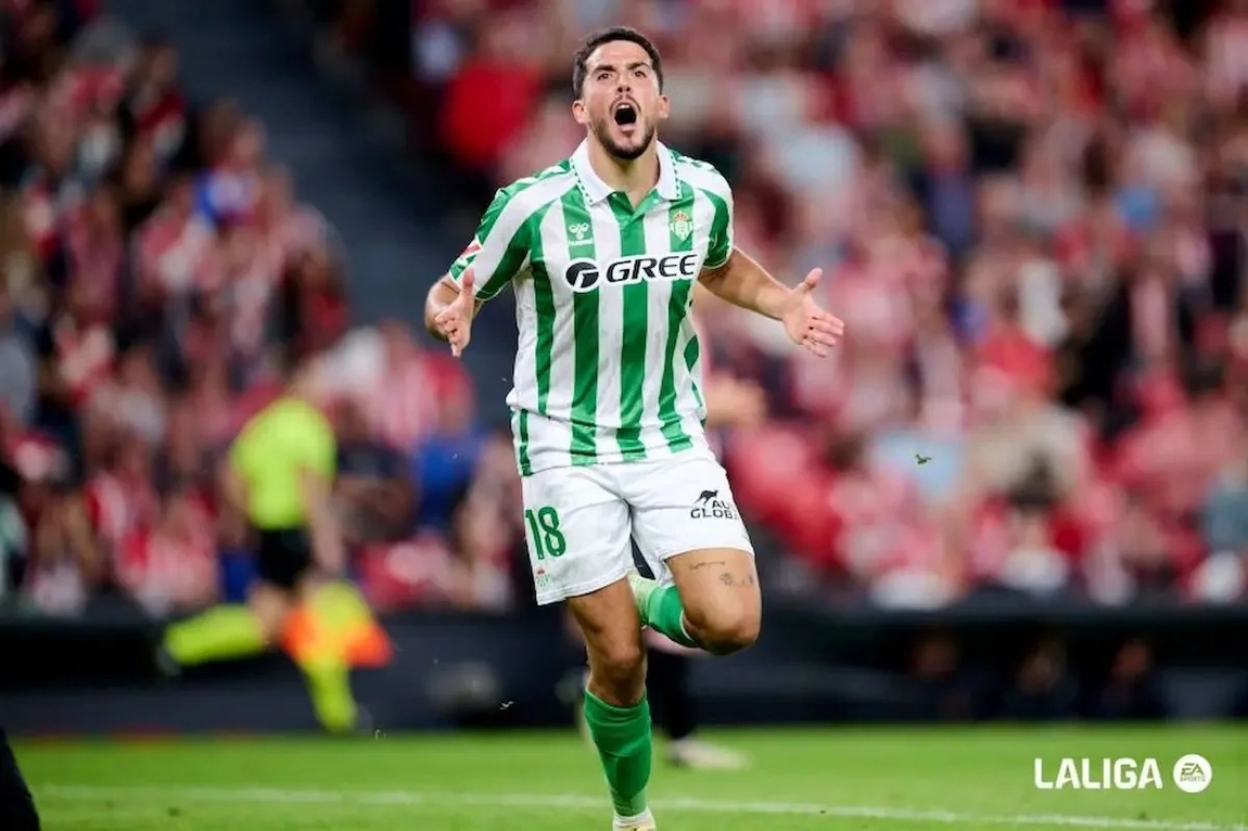 Noticia: Pablo Fornals pudiera estar en la Jornada 21 de Liga con el Betis Imagen de la noticia: Pablo Fornals pudiera estar en la Jornada 21 de Liga con el Betis