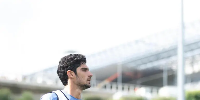 Portada de La Real Sociedad vuelve a los entrenamientos con 16 ausentes