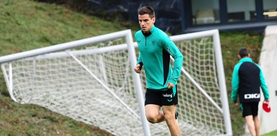 Portada de Nueva baja en el entrenamiento del Athletic, con internacionales en órbita