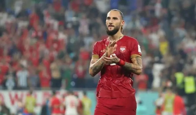 Portada de Gudelj, eliminado del camino al Mundial con Serbia