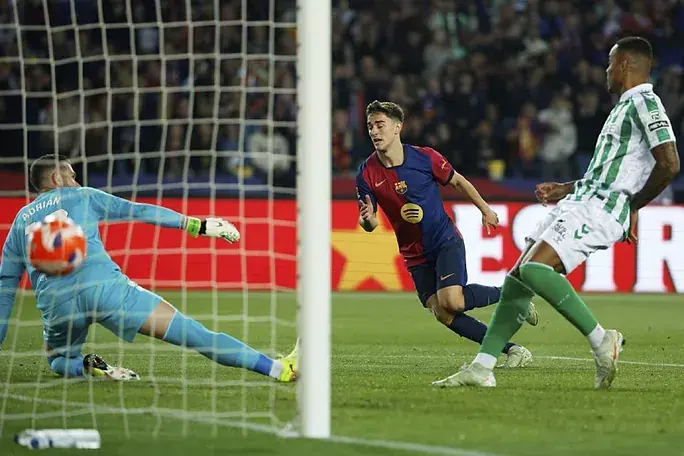 Portada de La Liga Fantasy: ⚽ Resumen del empate del Barcelona - Jornada 30 vs Betis