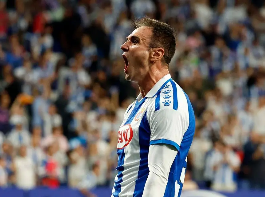 Portada de Oficial: Alineación del Espanyol contra el Atlético Baleares en Copa del Rey