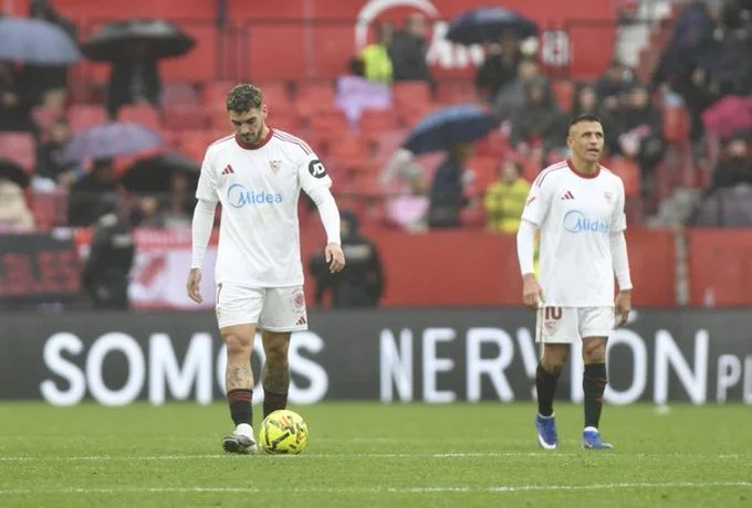 Portada de Palo gordísimo del Sevilla, en casa, y ante el sotanero - Jornada 18 Liga Fantasy