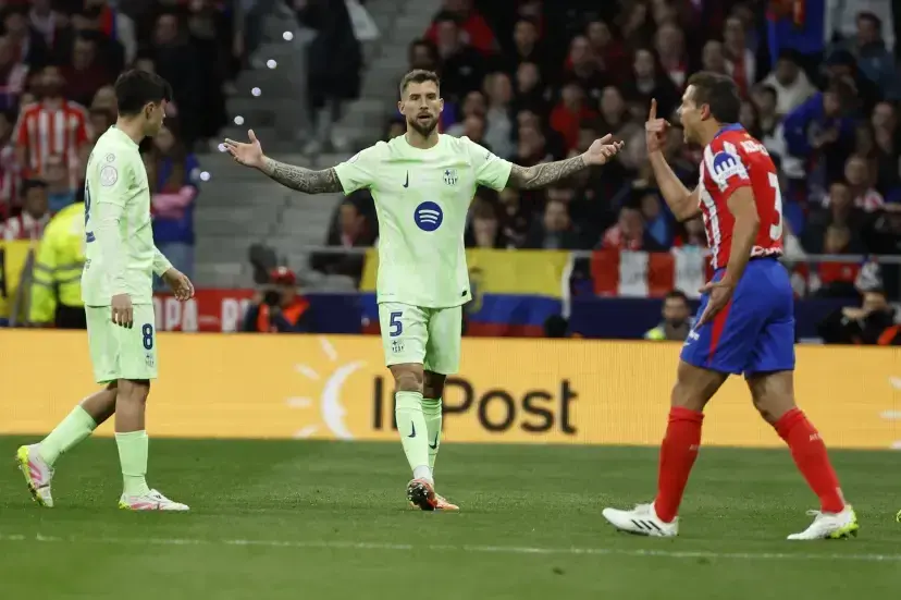 Portada de Ìñigo bien en el entrenamiento, a Champions y a Liga