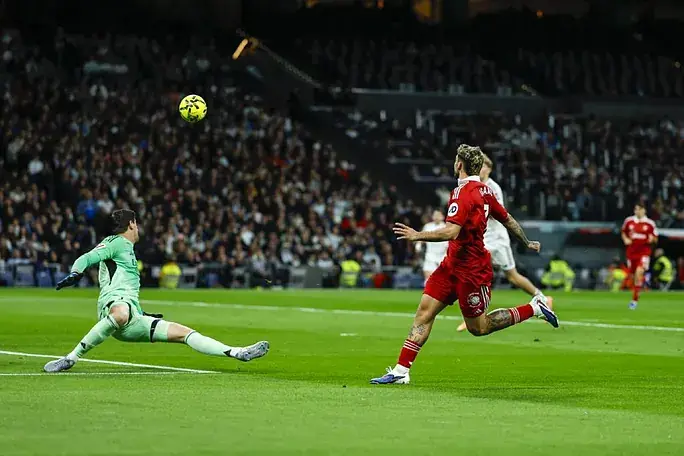 Derrota del Sevilla con rojas y polémica en el Bernabéu - Jornada 17 Liga Fantasy