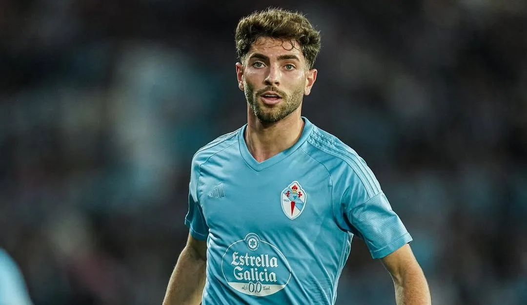Portada de Javi Rueda ya tiene el alta médica y se suma a los planes de Giráldez para esta temporada