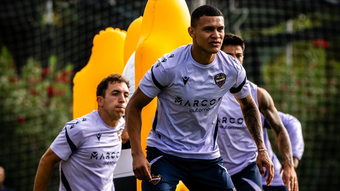 Portada de Kervin se complica con Honduras, y hay dudas de cara al Valencia