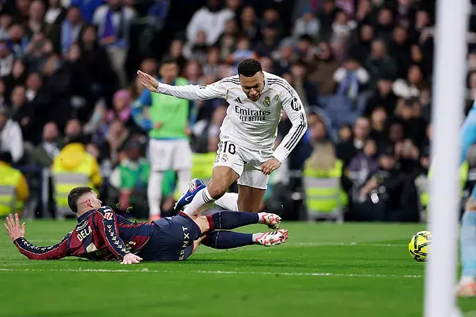 El Levante de Luis Castro tropieza en el Bernabéu - Jornada 20 Liga Fantasy