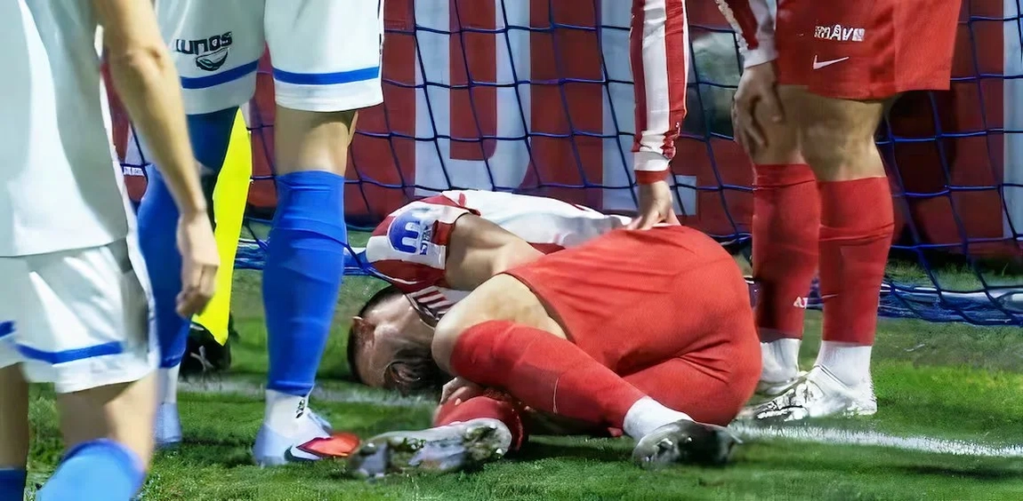 Oficial: Parte médico de Lenglet, esguince de alto grado
