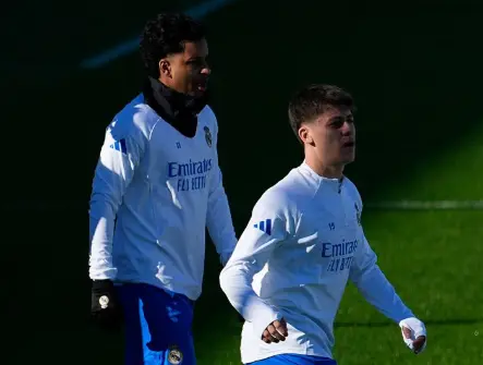 Regresos de calidad en el entrenamiento del Madrid previo a Champions