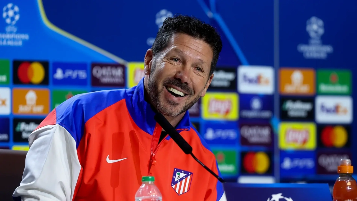 Imagen de la noticia: Simeone habla del estado de Galán, Reinildo, Julián y la ambición