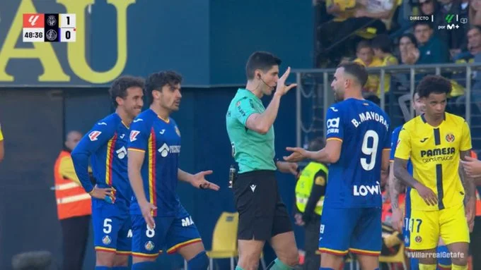 Portada de Milla expulsado y el Getafe pierde en La Cerámica - Jornada 15 Liga Fantasy