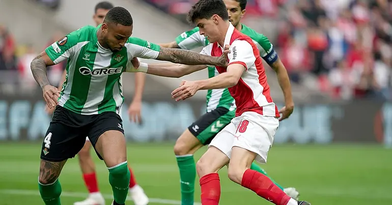 Natan se perderá la vuelta frente al Braga por sanción y apunta a titular ante Osasuna