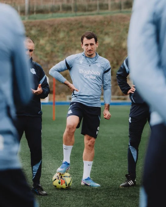 Portada de Entrenamiento de la Real Sociedad con tres regresos al grupo