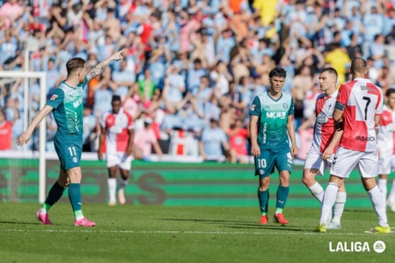 Goles de Toni, Angel y Rebbach en triunfo del Alavés sobre el Celta, Jornada 29 Liga Fantasy