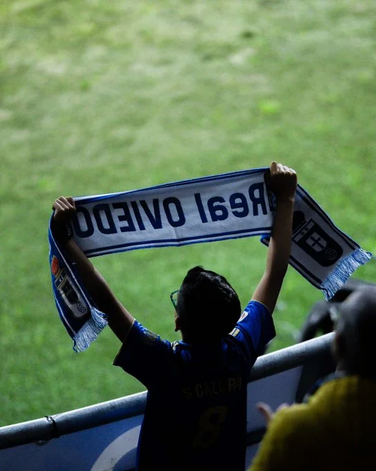 Alineación del Oviedo contra el Betis: Viñas, Reina, Ilyas, Thiago titulares - Jornada 34