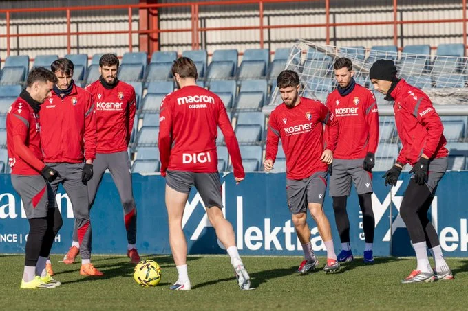 Portada de Entrenamiento de Osasuna sin novedades antes de ir a Girona