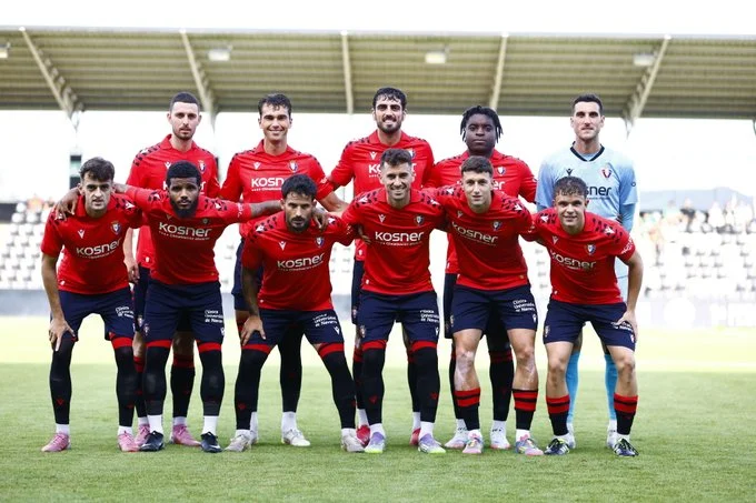 Portada de El Osasuna cae frente al verdugo del norte, el Racing