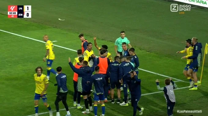 Imagen de la noticia: La Liga Fantasy: ⚽ Resumen de la victoria de Las Palmas, Jornada 32 vs Atlético